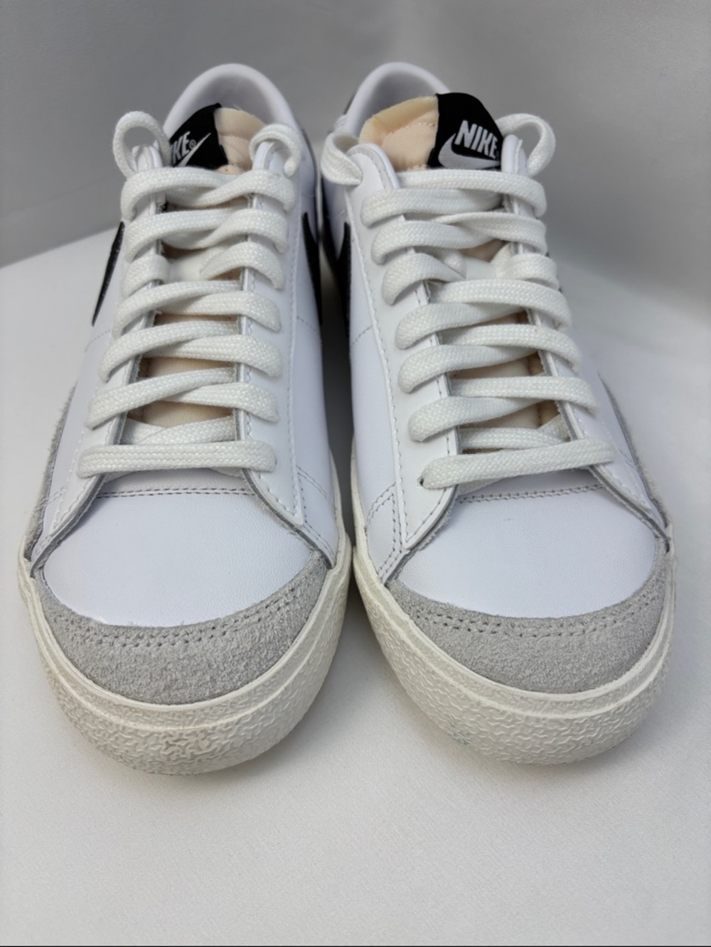 Nike Blazer Low ‘77 Women’s Sz8.5 New White with Black Swoosh Sneakers #323 - Picture 5 of 14